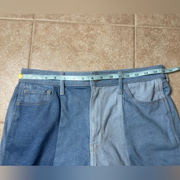 Hollister Ultra High Rise Patchwork Vintage Mom Jeans Waist 32 Inseam 28 - Picture 5 of 7